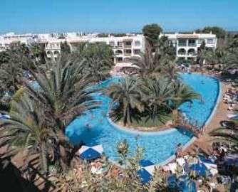 CALA D'OR GARDENS0
