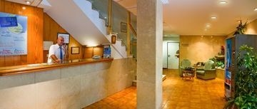 Avenida Apartments1