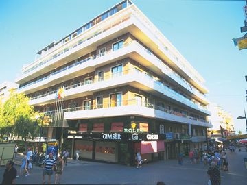 Avenida Hotel0