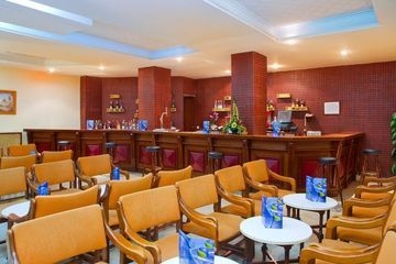 Fleming Hotel4