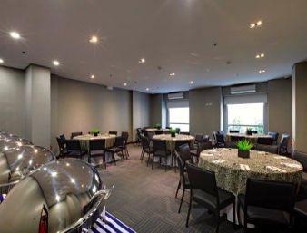 MICROTEL INN & SUITES BY WYNDHAM ACROPOLIS1