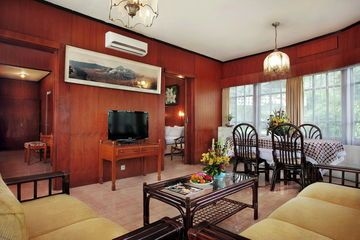 โรงแรมอินนา เตรเตส (Inna Tretes Hotel)1