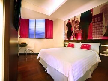 Favehotel MEX Surabaya1