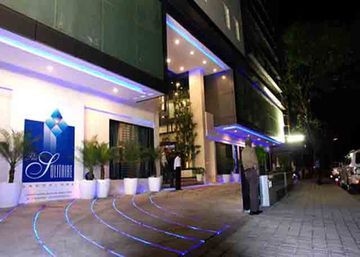 The Solitaire Hotel0