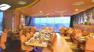 The Solitaire Hotel4