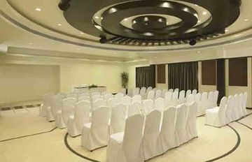 The Solitaire Hotel1