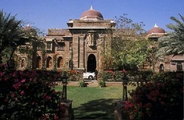 ดิ อจิต บาหวัน อะ พาเลซ รีสอร์ท (AJIT BHAWAN PALACE)0