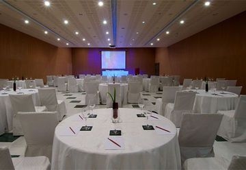 The Gateway Hotel1
