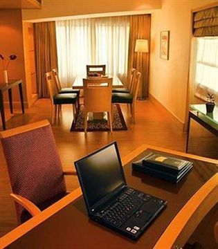 Courtyard By Marriott1