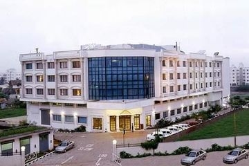 RADHA PARK INN0