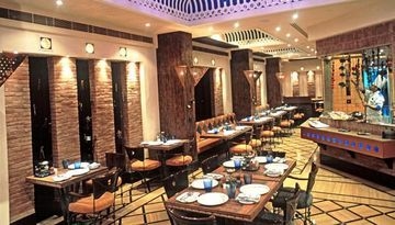 เรดิสัน นอยดา - เซกเตอร์ 55 (Park Plaza)4