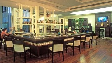 เรดิสัน นอยดา - เซกเตอร์ 55 (Park Plaza)3