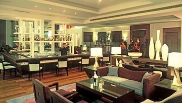 เรดิสัน นอยดา - เซกเตอร์ 55 (Park Plaza)2