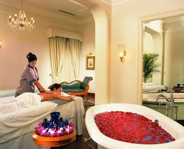 Oberoi Grand2