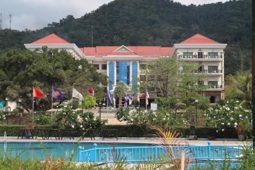 Rock Royal Hotel & Resort1