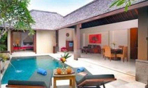 Grand Avenue Bali0
