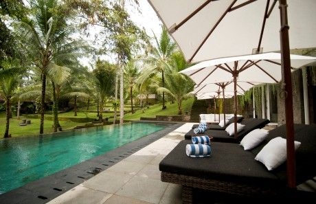 Villa DeWa1