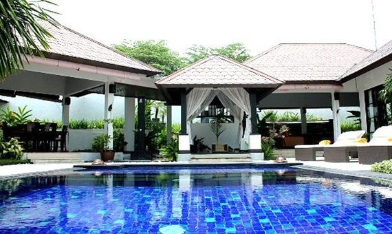 Villa Mustika Juma0