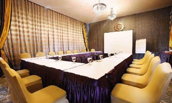 Amaroossa Hotel Bandung Indonesia4