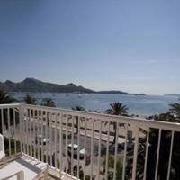 Romantic Hotel1