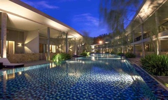 โฮเทล นีโอ พลัส กรีน ซาวานา เซนทูล ซิตี้ (Hotel Neo+ Green Savana Sentul City)1
