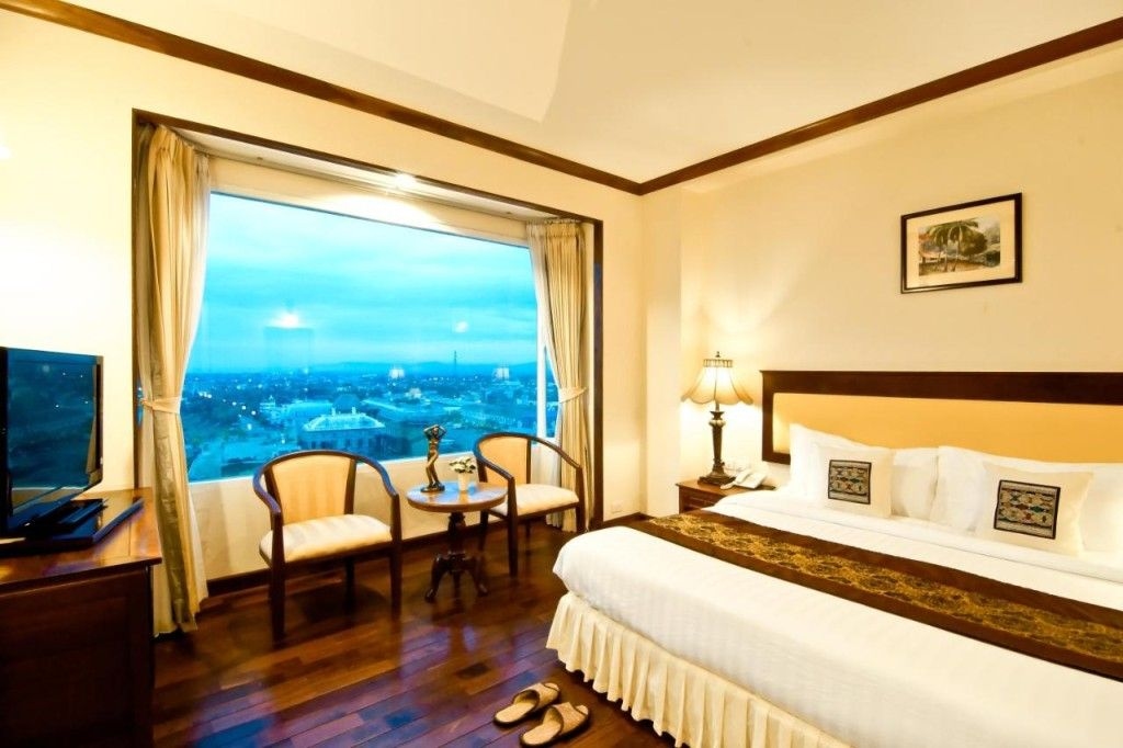 โรงแรมจำปาสักแกรนด์ (Champasak Grand Hotel)2