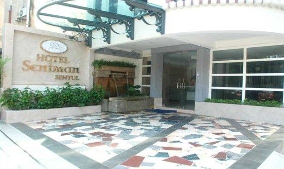 Hotel Seniman Sentul1