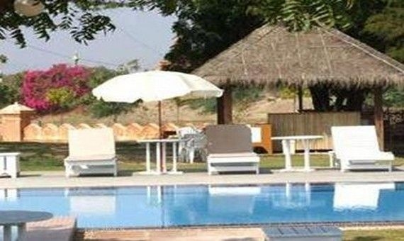 Kumudara Hotel1