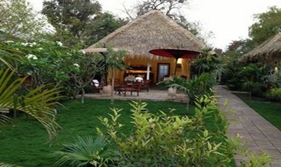 Oasis Hotel3