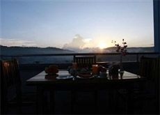 Pine Breeze Hotel2
