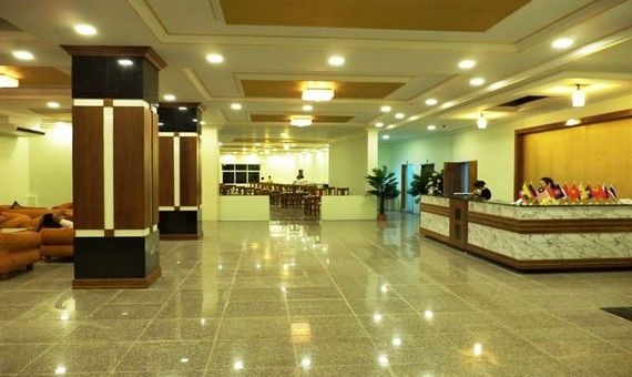 Jade Royal Hotel1