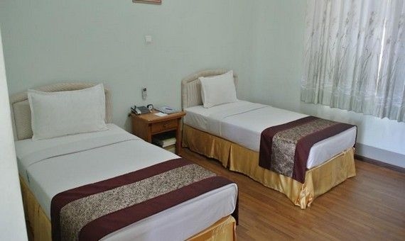 Nandar Thiri Hotel0