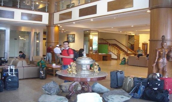 Asia Plaza Hotel2