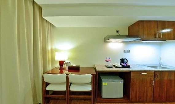 Cherry Hills Hotel4