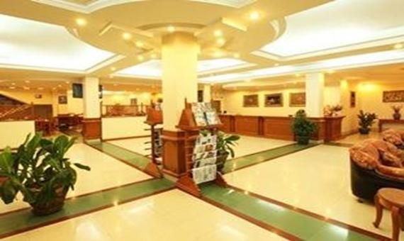 Grand Palace Hotel3