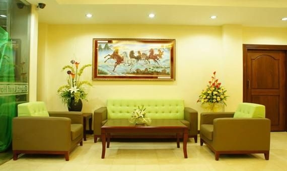 Green Leaf Hotel0