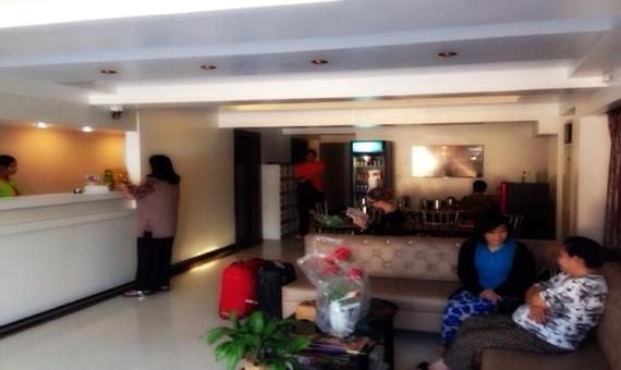 High Five Hotel1