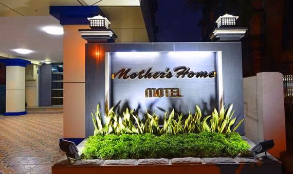 Mother's Home Motel3