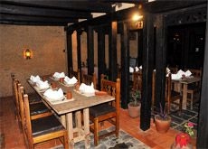 Gaun Ghar Hotel4