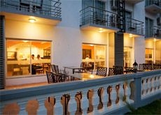 Waterfront Resort2