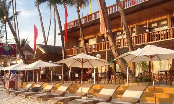 Diamond Water Edge Resort3