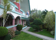 Pine Haven Hotel2