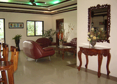Pine Haven Hotel1