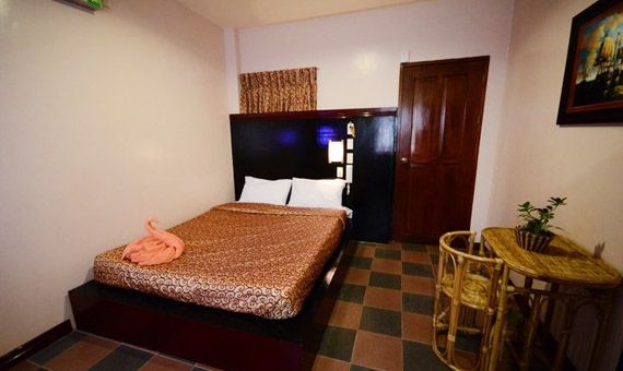 Corazon Tourist Inn3