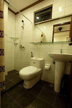 Ipil Suites0