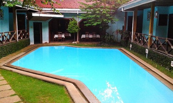 Moana Hotel and Diving Center1
