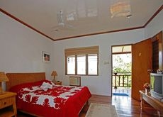 El Galleon Beach Resort and Dive Camp Inc.4