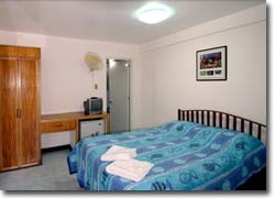 La Laguna Beach Club & Dive Centre2