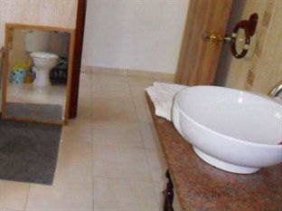 Frangipalm Bungalow3