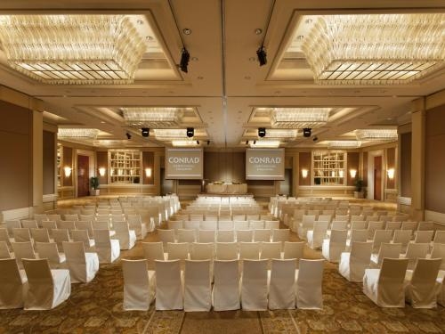 Conrad Centennial Singapore2